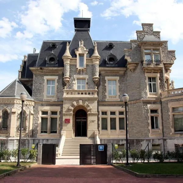 Hotel URH Palacio de Oriol，位于穆斯基斯的酒店