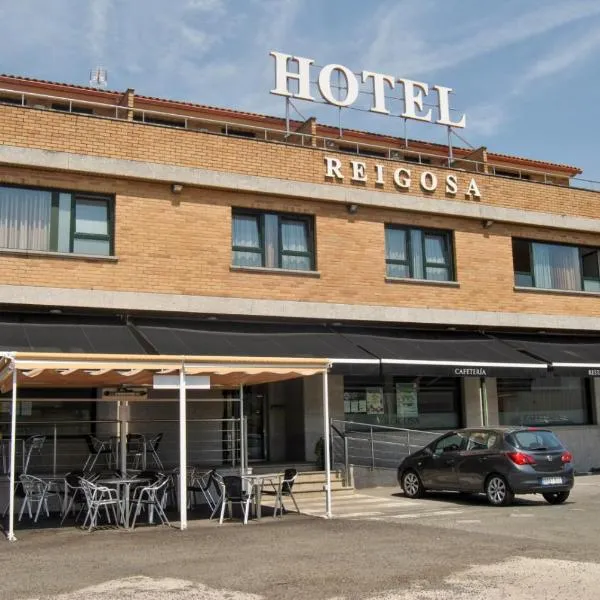 Hotel Reigosa，位于A Xesteira的酒店