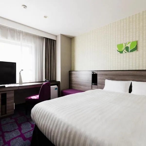 浦和梅兹JR东酒店(JR-EAST HOTEL METS URAWA)，位于埼玉市的酒店