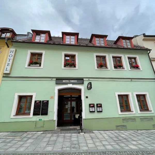 Hotel Ennius，位于Švihov的酒店