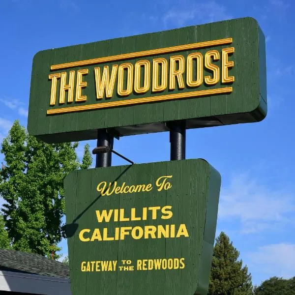 The Woodrose- NEWLY RENOVATED，位于Redwood Valley的酒店