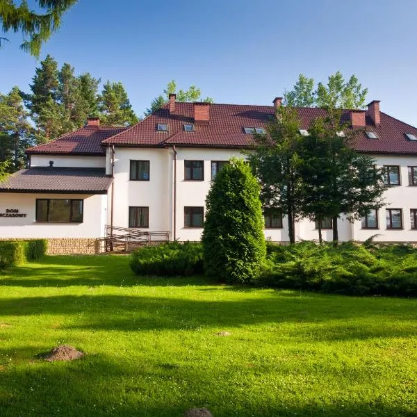 Perła Bieszczadów - Dom Wczasowy，位于Lipie的酒店
