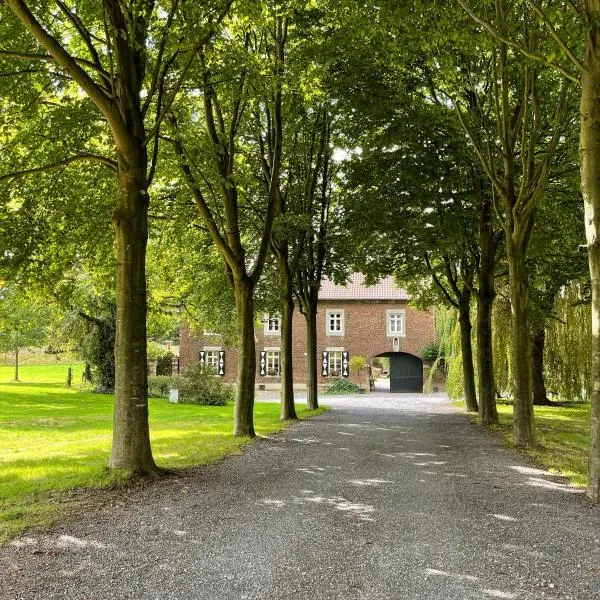 Hoeve Berghof，位于海尔伦的酒店