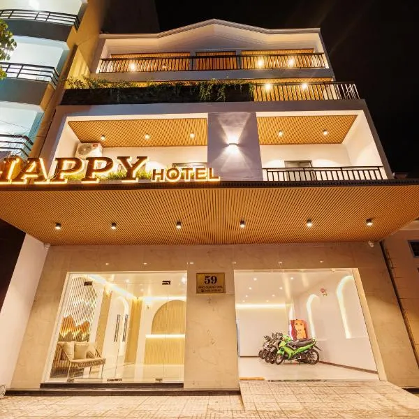 Happy Hotel，位于Xóm Nhà Mát的酒店