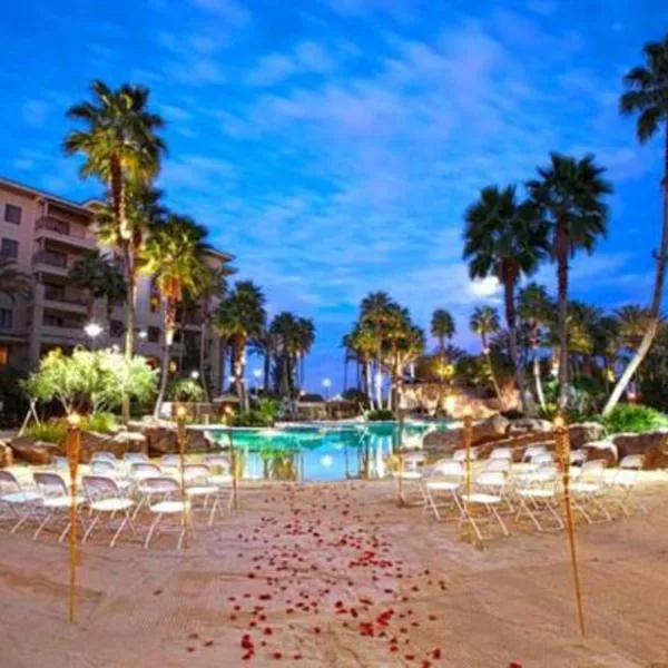 Suites at Tahiti Village Resort and Spa-No Resort Fee，位于拉斯维加斯的酒店