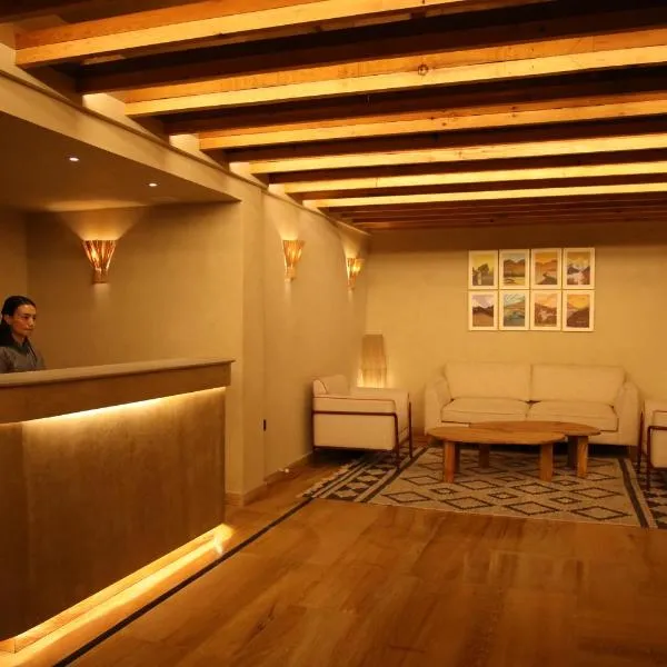 Pal Hotel，位于列城的酒店