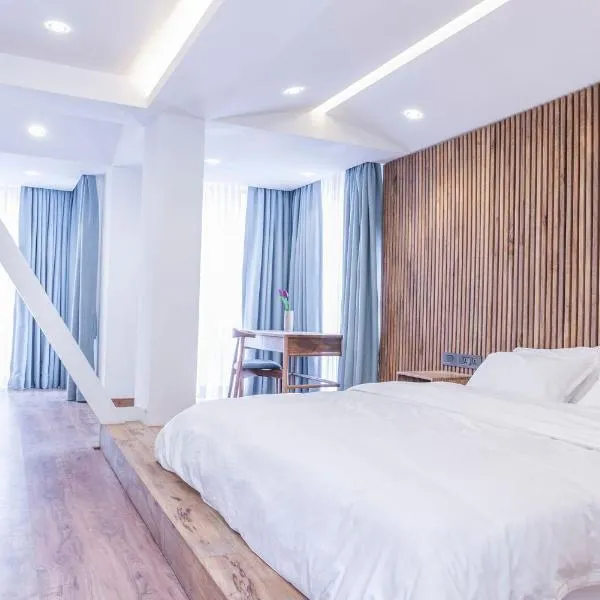 9ine Thamel Hotel，位于加德满都的酒店