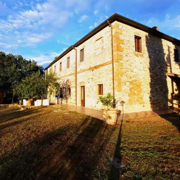 I Salici Agriturismo，位于Capannole的酒店