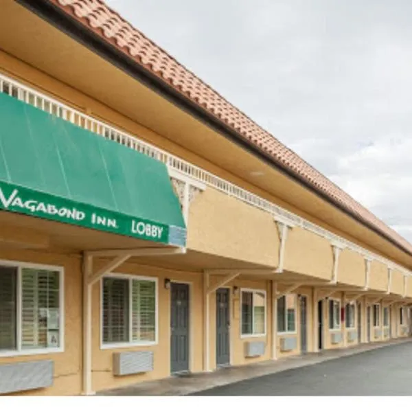 Vagabond Inn Hemet，位于赫米特的酒店