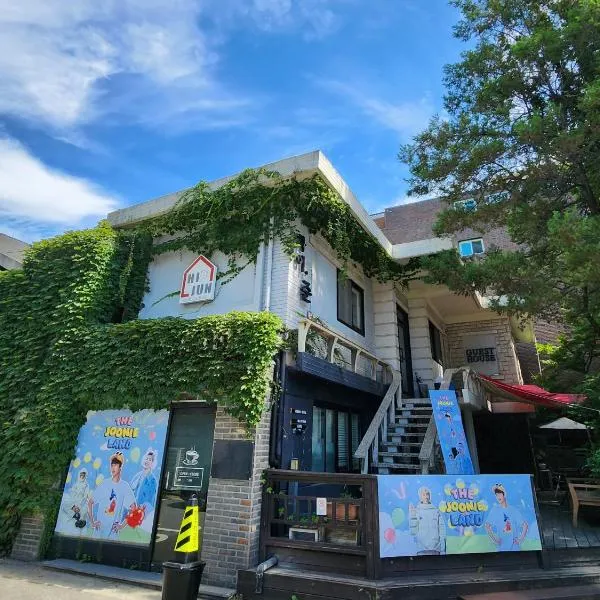 OkiDoki House，位于首尔的酒店