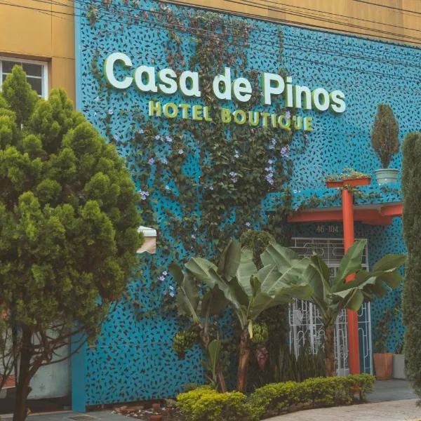 Casa de Pinos Hotel Boutique，位于Portachuelo的酒店