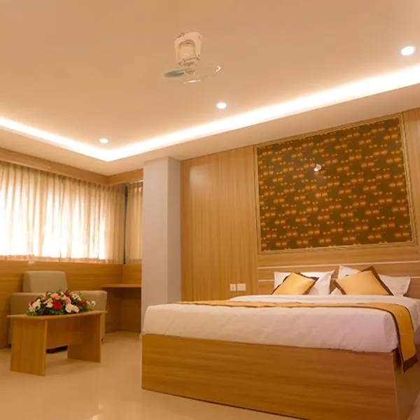Hotel Emirates，位于Kallar的酒店