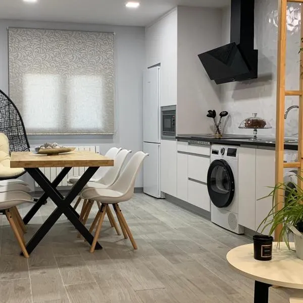 Apartamentos Buganvilla，位于阿拉贡省阿拉马的酒店