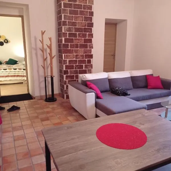 Résidence Bel Air，位于克雷斯的酒店