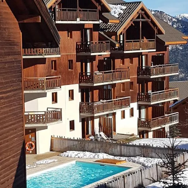 Appartement 4/6 personnes, au pied des pistes，位于皮伊圣万桑的酒店