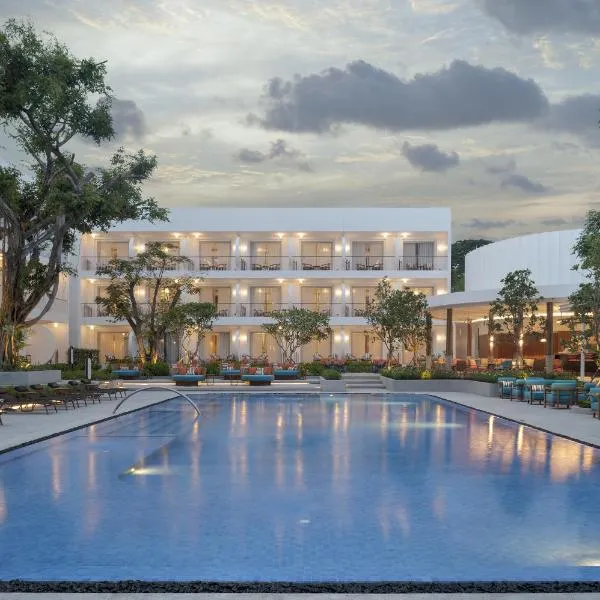 Avani Chaweng Samui Hotel & Beach Club - Adults Only，位于查汶的酒店