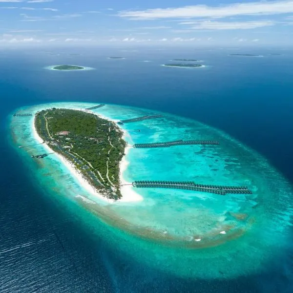 Siyam World Maldives - 24-Hour Premium All-inclusive with Free Transfer，位于Dhigurah的酒店