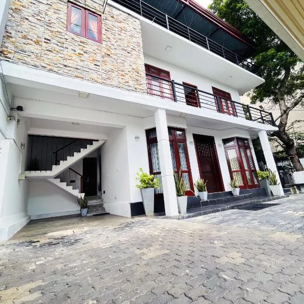 Welaratne Apartment，位于努格古达的酒店