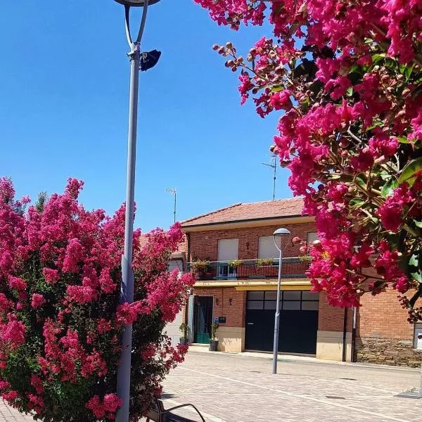 CASA ABUELA，位于Palacios de la Valduerna的酒店