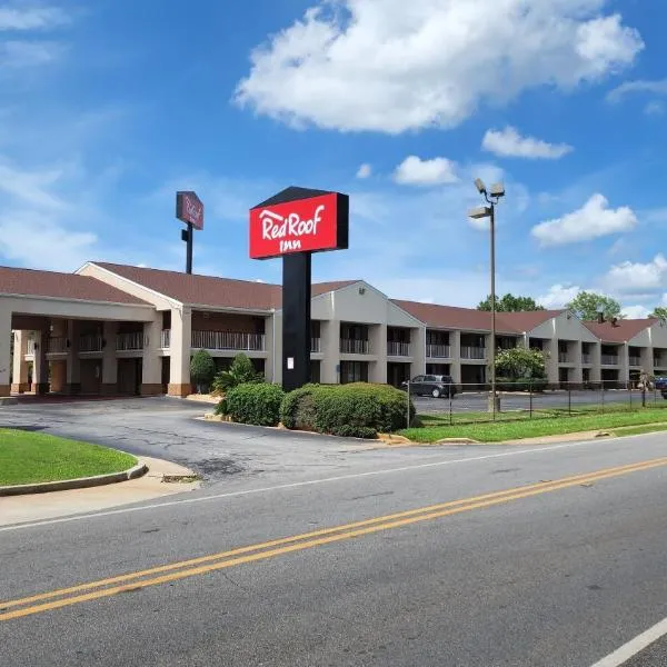 Red Roof Inn Perry，位于佩里的酒店