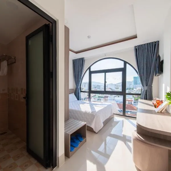 Uy Dương Hotel & Apartment - Nha Trang，位于Thôn Hòa Ða的酒店