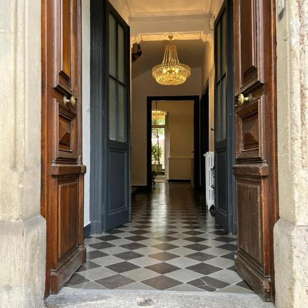 SalutBB Chambre d'hote，位于卡尔卡松的酒店