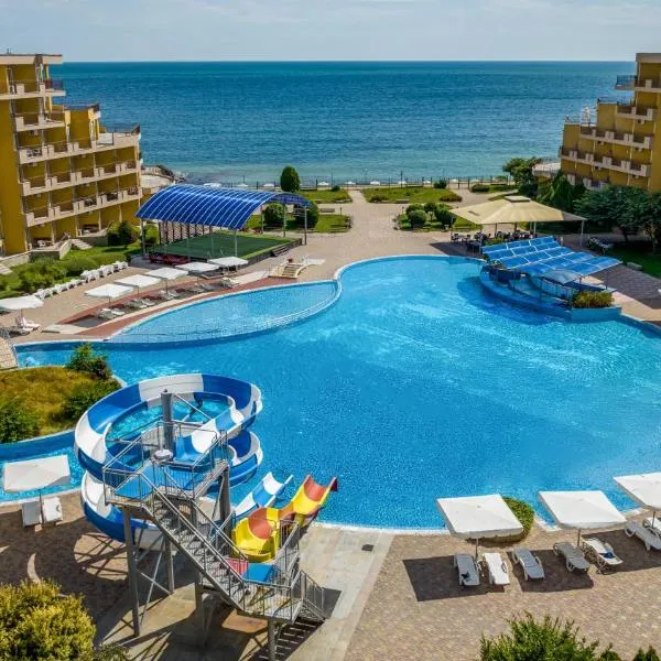 Midia Family Resort All-Inclusive，位于Medovo的酒店