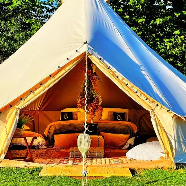 CAYORETREAT LUXURY BELL TENT，位于Michaelchurch Escley的酒店