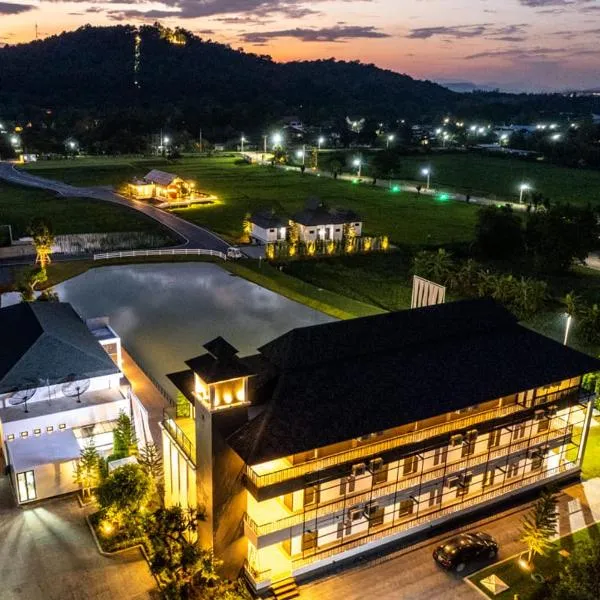 Pim Pool Villa Nan，位于南府的酒店