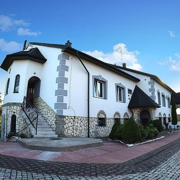 Zajazd nad Zalewem Dzibice -Pensjonat, Agroturystyka，位于Morsko的酒店