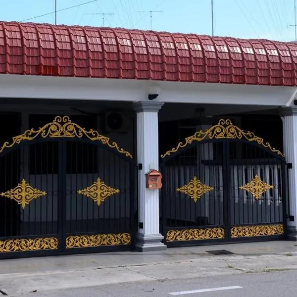 Wonderful Homestay at Muar，位于Kampong Sari Baharu的酒店