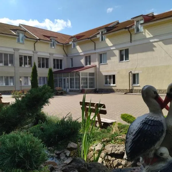 Zhyttedar，位于赫梅利尼克的酒店