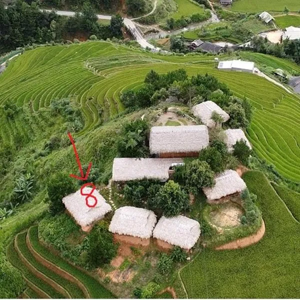 嘿楼木仓柴民宿，位于Nam San的酒店