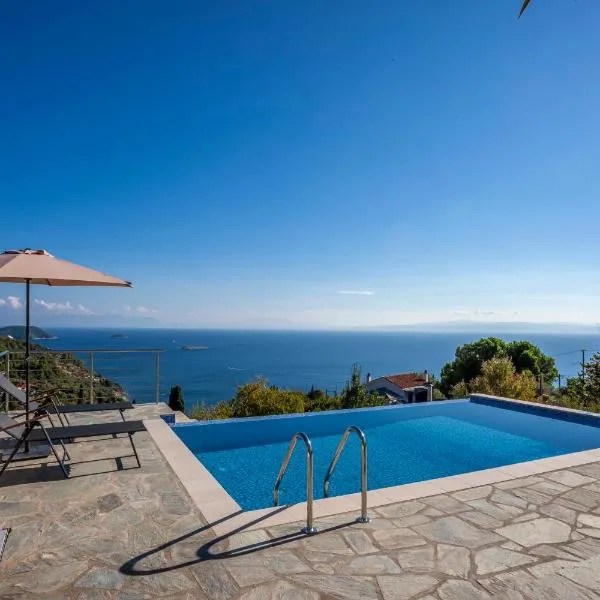 Olea Skopelos villas with swimming pools & sea view，位于罗查基恩的酒店