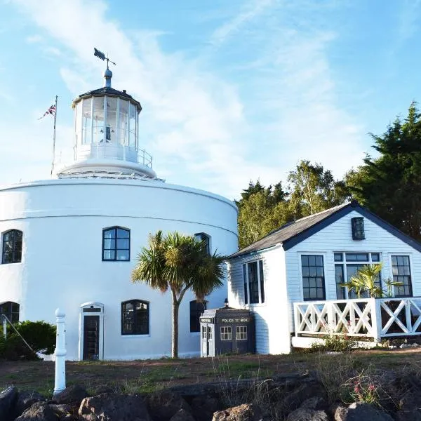 The West Usk Lighthouse Lightkeepers Lodge，位于纽波特的酒店