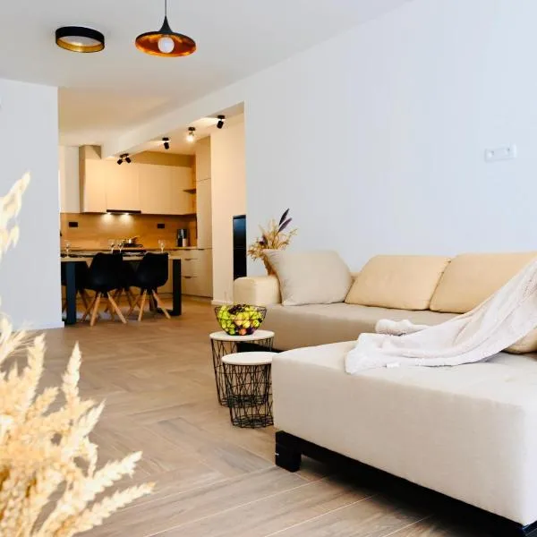 Adorable Holiday Apartment，位于马林斯卡的酒店