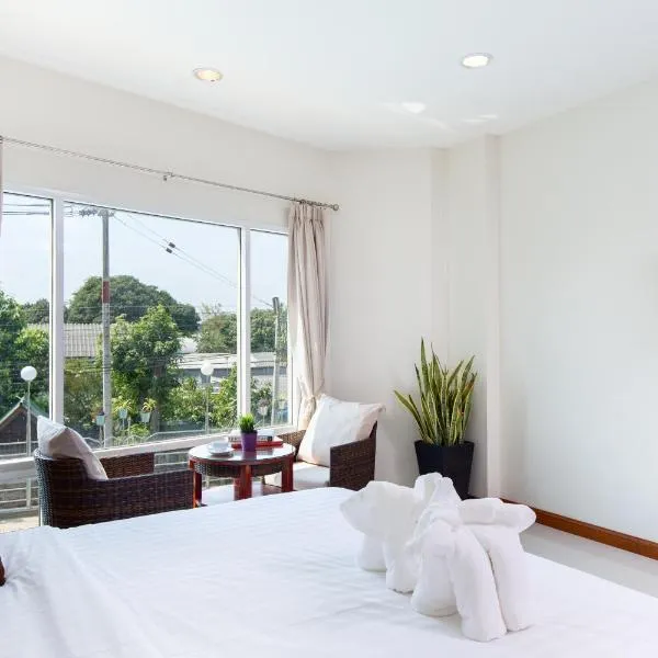 Kanchanaburi City Hotel - SHA Extra Plus，位于Ban Wang Khanai的酒店