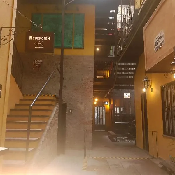 Hotel Sonno Plaza Allende，位于墨西哥城的酒店