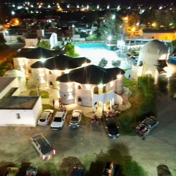 HOTEL CAASAMA，位于Las Mojarras的酒店