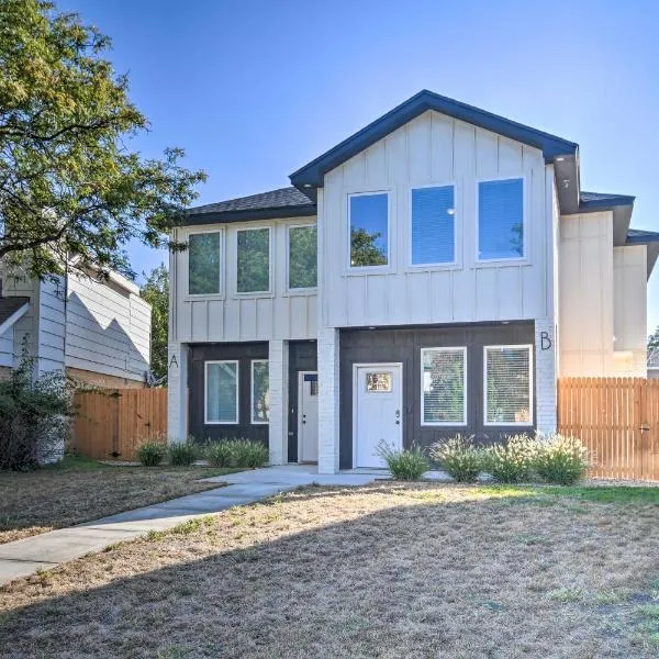 Bright Amarillo Townhome Near Parks and Town!，位于阿马里洛的酒店