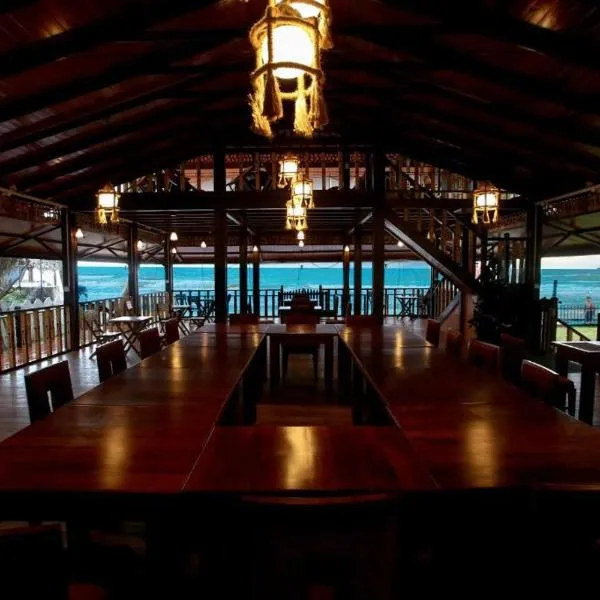 Blue Sand Beach Resort，位于亭可马里的酒店