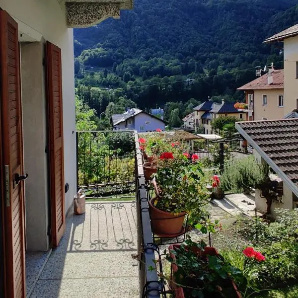 Casa Vacanza Beltrami，位于Alpe Ciamporino的酒店