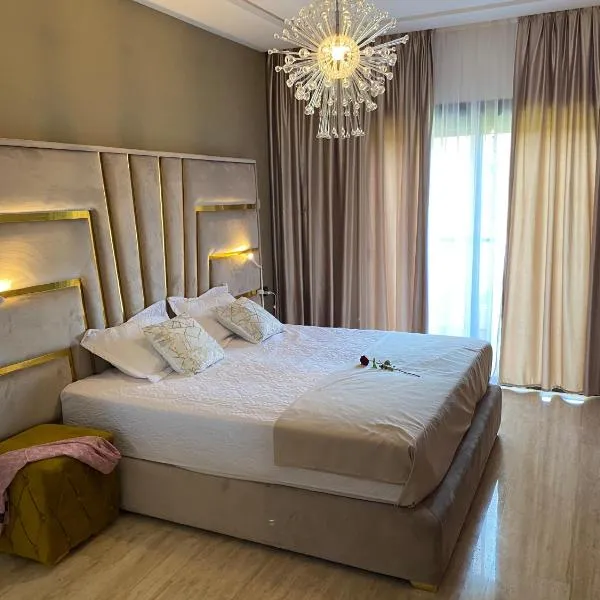 Marchica Med atalayon，位于纳祖尔的酒店