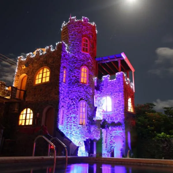 福塔莱萨德哈罗住宿加早餐旅馆，位于阿约拉港的酒店