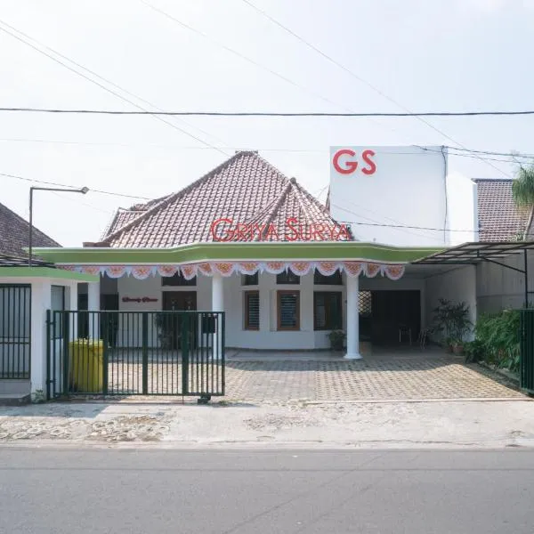 Urbanview Hotel Griya Surya Malang by RedDoorz，位于玛琅的酒店