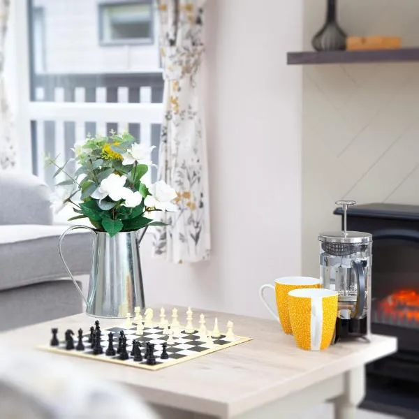 Lakeside Lodge, Green Hill Farm Holiday Village，位于索尔兹伯里的酒店