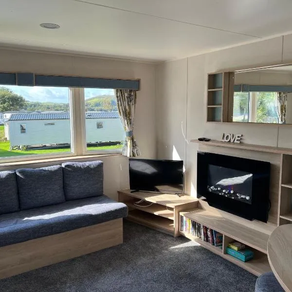 Haven Craig Tara Holiday Park - GD's Caravan Hire，位于艾尔的酒店