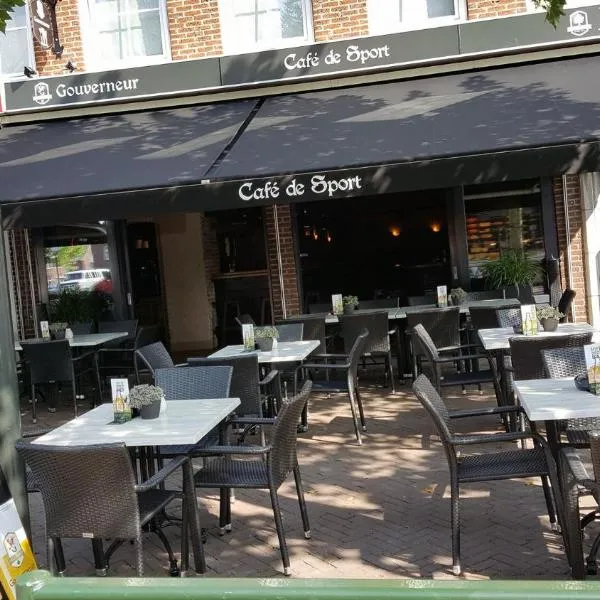 Hotel Café de Sport，位于塞弗讷姆的酒店