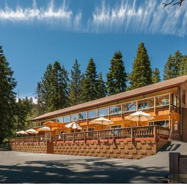 Cedar Glen Lodge，位于塔霍维斯塔的酒店
