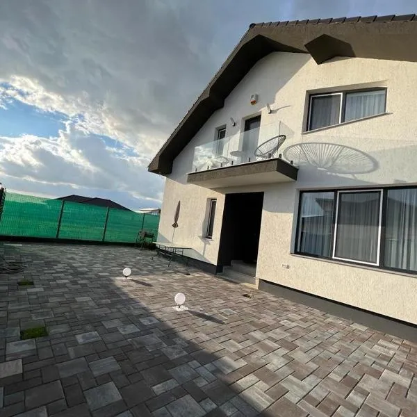 Casa Abiiani，位于奥拉迪亚的酒店